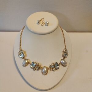 Elegant Gold and Silver Necklace Set